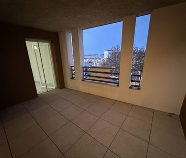 Location Appartement 2 pièces 42m² SETE 34200 - Photo 6