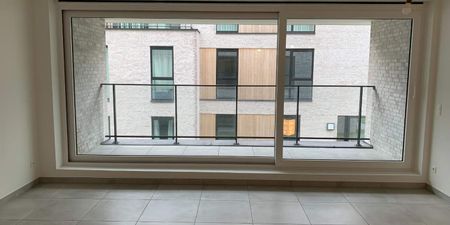 Appartement te huur in Waregem voor € 870 met 2 slaapkamers - Foto 2