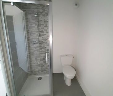 Location Appartement 1 pièce 18m² NIMES 30000 - Photo 5