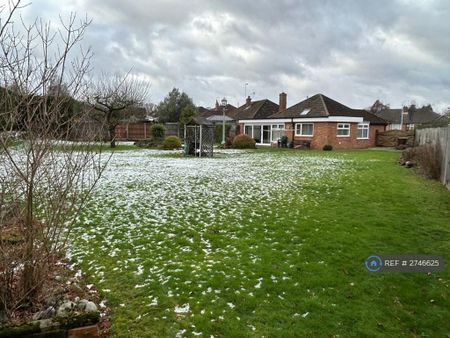 2 bedroom bungalow to rent - Photo 4