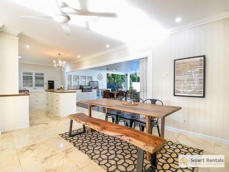 52 Cook Street, North Ward QLD 4810 - House For Rent | Domain - Photo 5