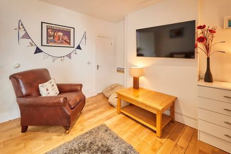 Overton Terrace - Photo 5