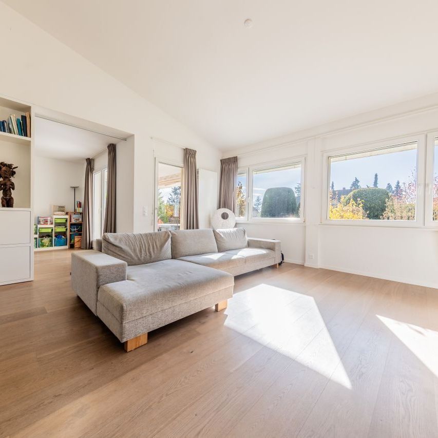 Magnifique villa 6p / 4 CHB + bureau / Jardin avec piscine - Photo 1