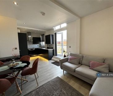 2 bedroom flat to rent - Photo 2