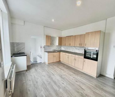 3 bedroom maisonette to rent - Photo 6