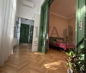 Apartament deosebit 3 camere situat in zona Semicentrală - Photo 4