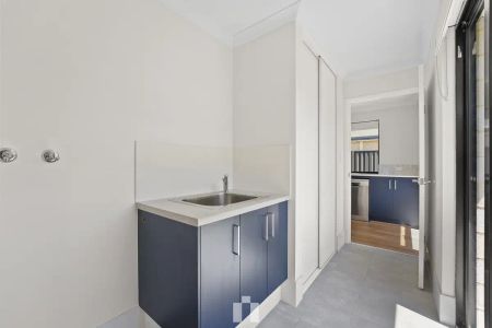 “Treeby Living at its Best” - Photo 3