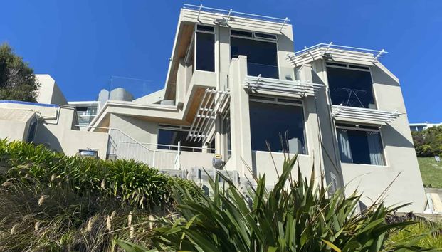 A Stunning Property.... - Photo 1