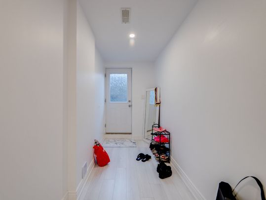 For Lease - 11 Burcombe Cross Unit# BSMT, Guelph, Ontario - Photo 1