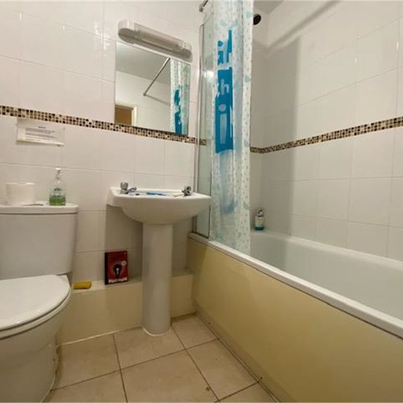 7 Abbeyfields, Peterborough - Photo 1