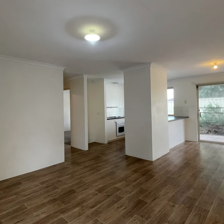 8B John Street, Midland, WA - Photo 1