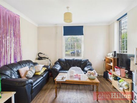 5 bedroom house share to rent - Photo 4