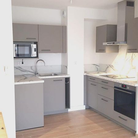 Appartement à louer, 2 pièces - Colmar 68000 - Photo 4