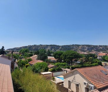 location Appartement T2 DE 45.5m² À CAVAILLON - Photo 4