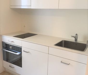 1-Zimmerwohnung in renoviertem Altbau Nähe Voltaplatz - Photo 2