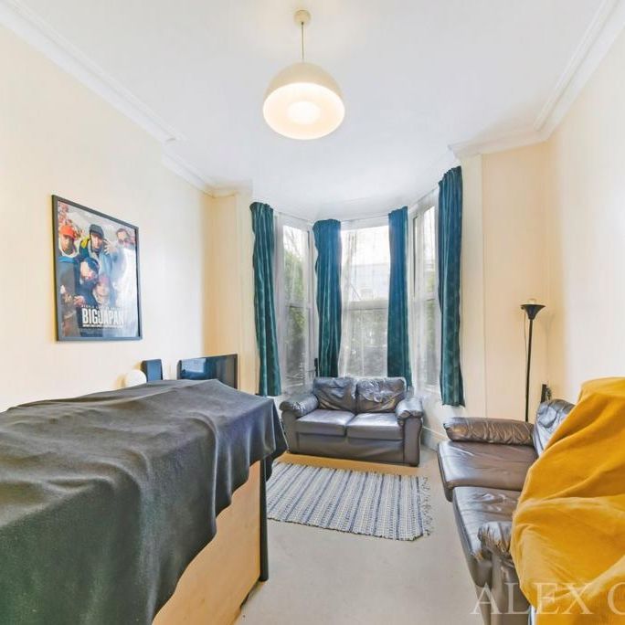 5 bedroom terraced house to rent - Photo 1