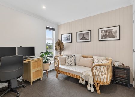 Executive Lifestyle - Photo 4