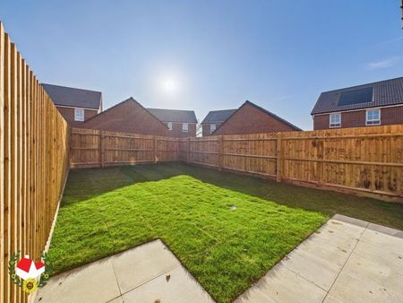 Sniggs Field Avenue, Winnycroft - Photo 3