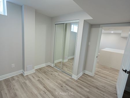 For Lease - 1 Tomwood Court, Whitchurch-Stouffville, Ontario - Photo 4