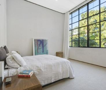 Beautifully Presented Character Apartment - Photo 6