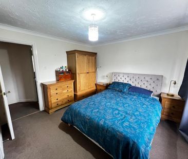 3 bedroom detached house to rent - Photo 4
