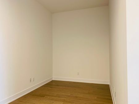 For Lease - 181 Bedford Road Unit# 2405, Toronto, Ontario - Photo 5