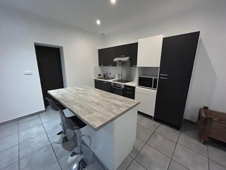 Location Appartement 2 pièces 60m² ROANNE 42300 - Photo 4