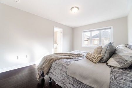 For Lease - 117 Finegan Circle, Brampton, Ontario - Photo 4