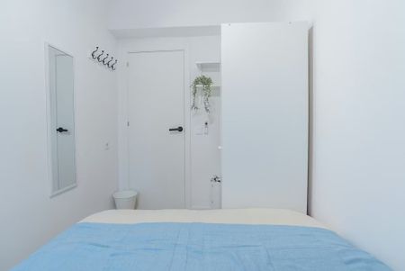 Carrer de la Mare de Déu del Pilar, Paterna, Valencian Community 46980 - Foto 4
