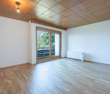 ++ Schöne 3 Zimmer Wohnung mit Loggia, Parkplatz und Kellerabteil ++ - Photo 3