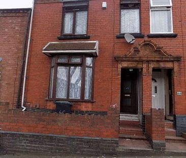 Talbot Street, Brierley Hill, DY5 - Photo 1