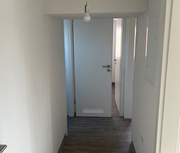 Ein tolles Wohngefühl: ideale 2,5-Zi.-Wohnung mit Ausblick - Photo 4