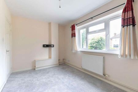 Alstone Lane, Cheltenham, GL51 - Photo 3