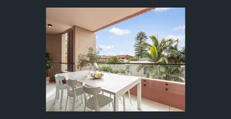 DWELL - 3 BEDROOM LUXURY BEACHSIDE LIVING - Photo 5