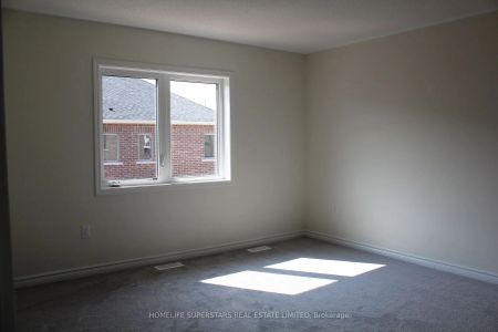 Property For Lease | E9040547 - Photo 4