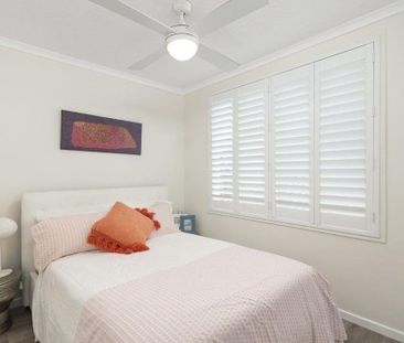 Relaxed Palm Beach Living - Photo 3