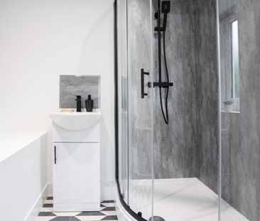 Cromwell Road #16 - Photo 4