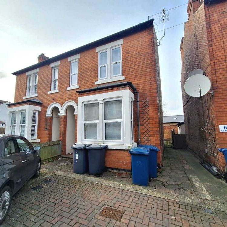 Hardwick Grove, West Bridgford, NG2, Nottingham - Photo 1