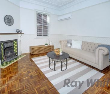 180 Denison Street, Hamilton NSW 2303 - House For Rent | Domain - Photo 2