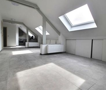 Appartement te huur - Photo 1