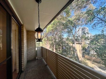 Beautifully Renovated Two-Bedroom Unit! - Photo 3