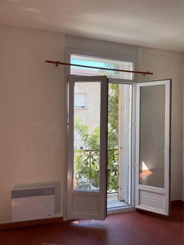 Location Appartement 2 pièces 46m² PERPIGNAN 66000 - Photo 2