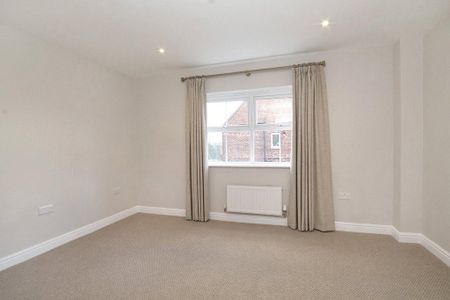 3 bedroom terraced house to rent - Photo 4