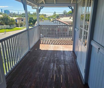 Greenslopes - Photo 3