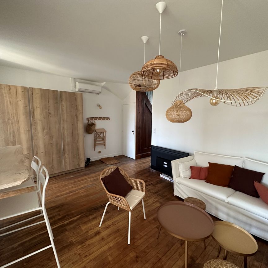 Location Maison 6 pièces 121m² ANGOULEME 16000 - Photo 1