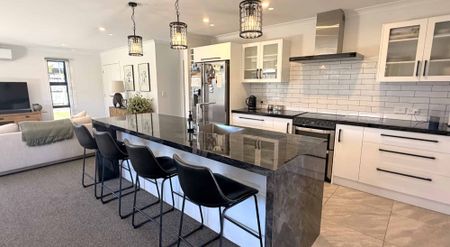 Showhome Standard! Immaculate Living on Cherry Place - Photo 4