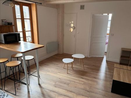 2 pièces - Meublé - 32 m² - 3ème étage - Colocation non autorisée - Photo 2