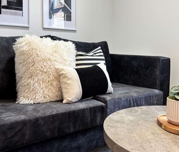 ✨ En-Suite Rooms w/ Kitchenettes | Bills Inc. 💡 Room 1 - Photo 2