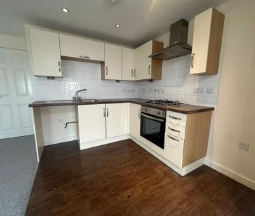 2 bedroom flat to rent - Photo 6