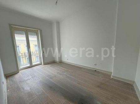 Apartamento T4 - Photo 2